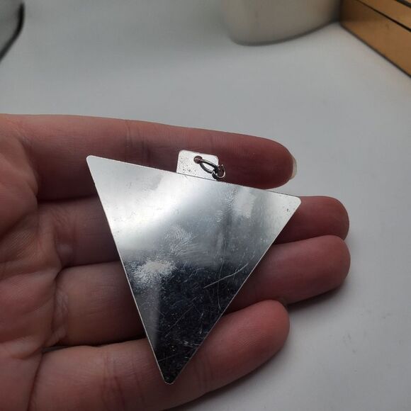 Spiked cleopatra marbled pyramid triangle‎ necklace pendant - Picture 3 of 3